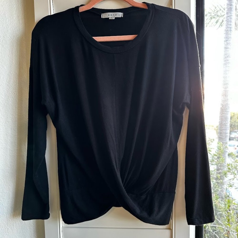 Long dolman sleeve knotted top